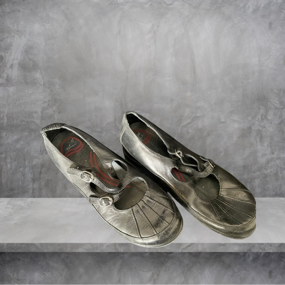 Dansko Black Flats Comfortable Loafers